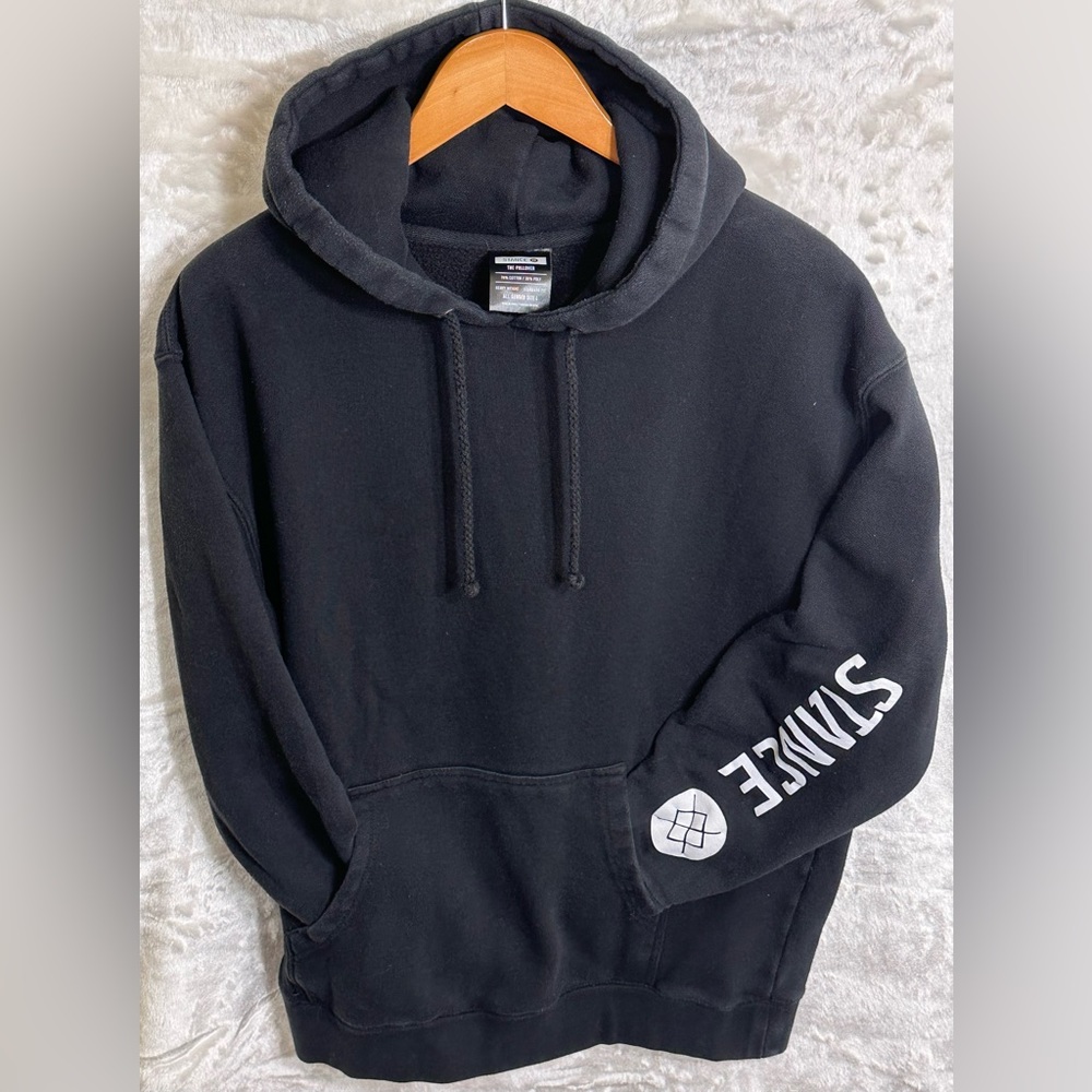 Men’s Stance hoodie. Size Large.
